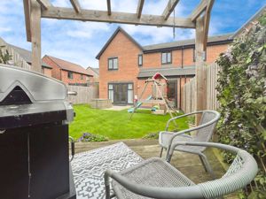 Photo 6- click for photo gallery